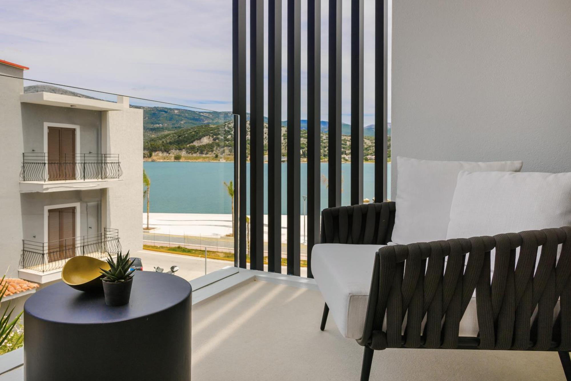 Casaly Hotel & Spa Argostoli  Buitenkant foto