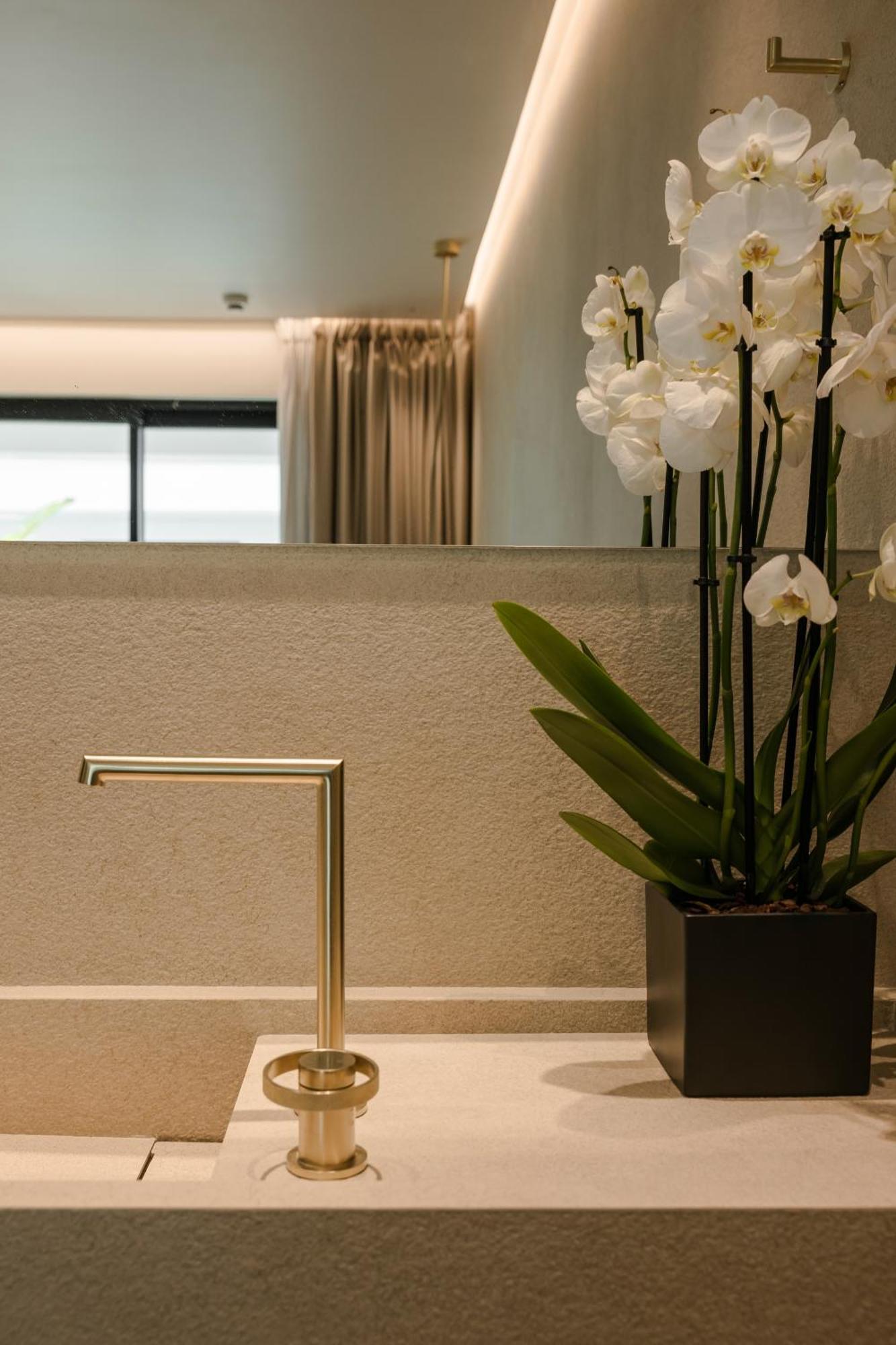 Casaly Hotel & Spa Argostoli  Buitenkant foto