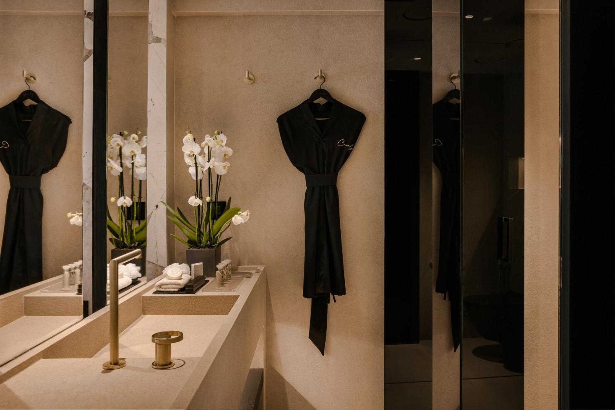 Casaly Hotel & Spa Argostoli  Buitenkant foto