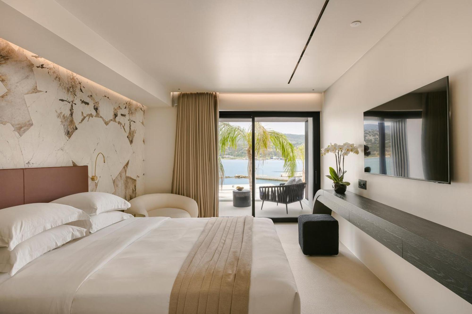 Casaly Hotel & Spa Argostoli  Buitenkant foto