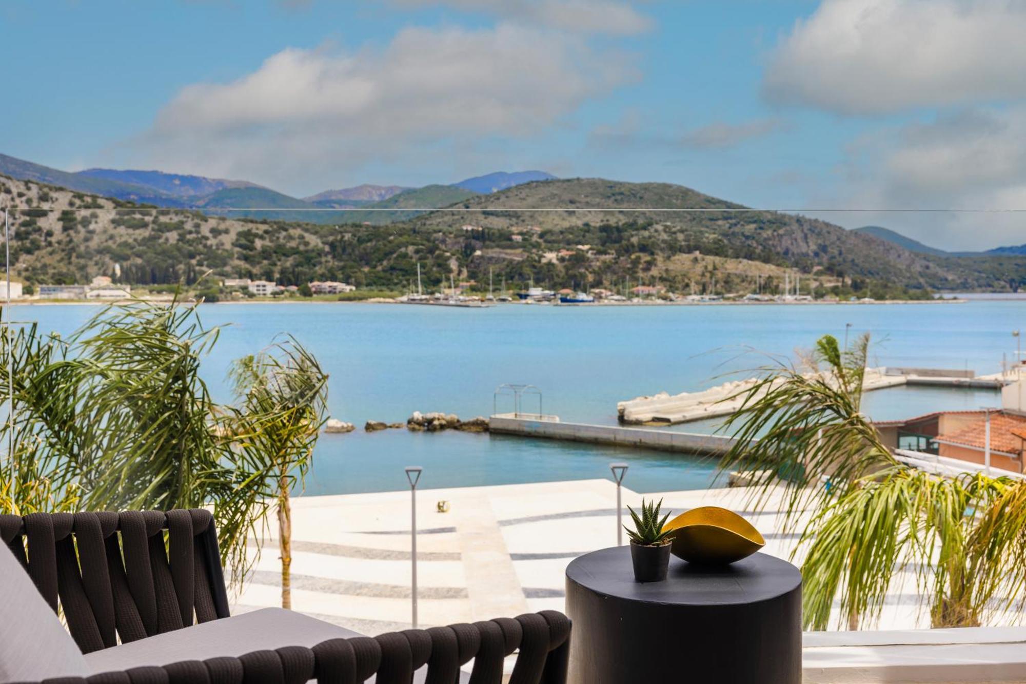 Casaly Hotel & Spa Argostoli  Buitenkant foto